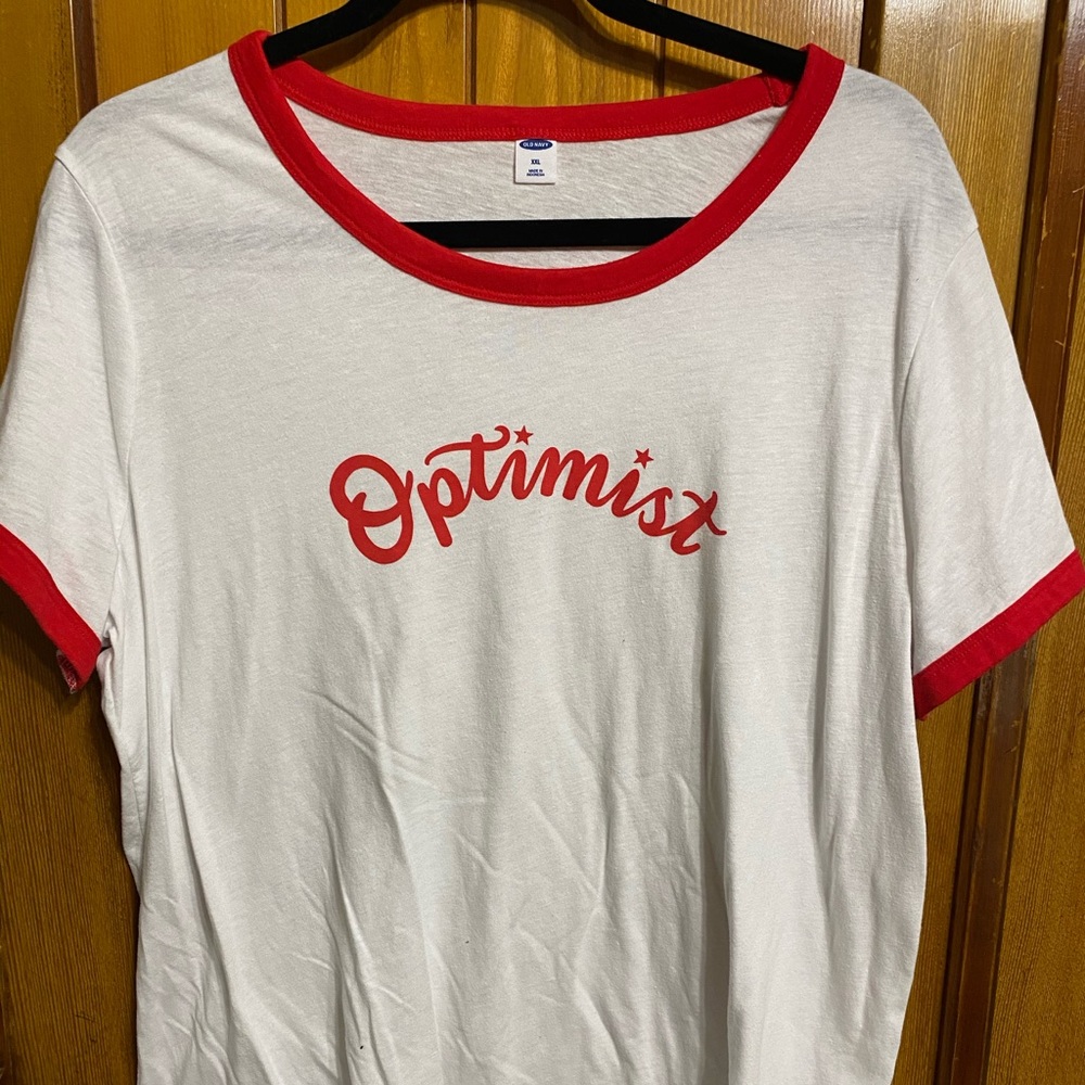 Old Navy Optimist t-Shirt XXL